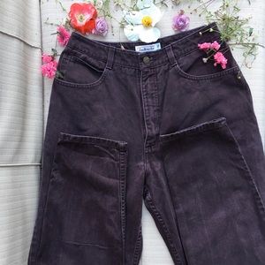 Vintage High Waisted Burgundy Jeans🥀